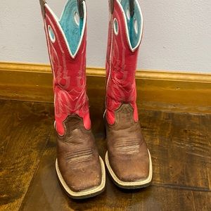 Youth Girls Ariat Boots Size 1